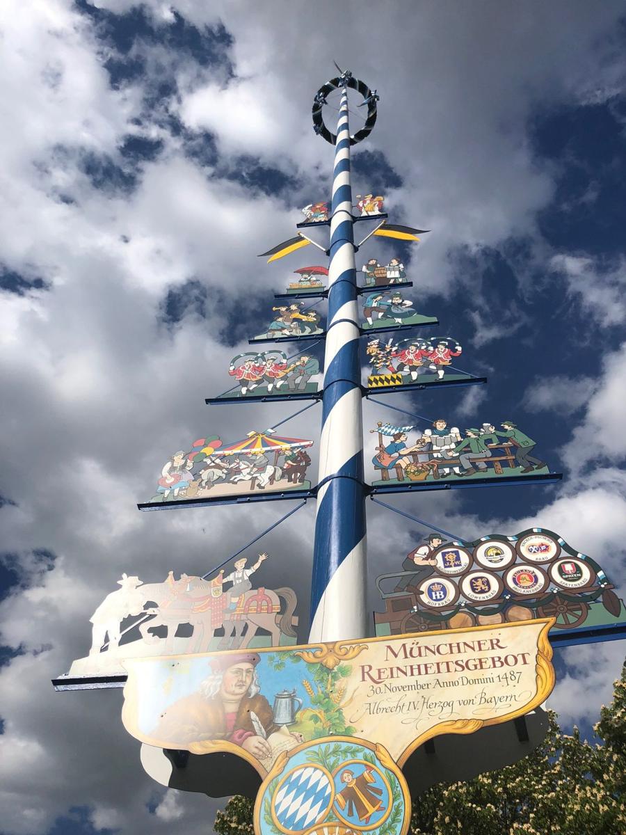The base of the maypole honors the Munich Purity Law of 1487, decreed by Duke Albrecht IV.